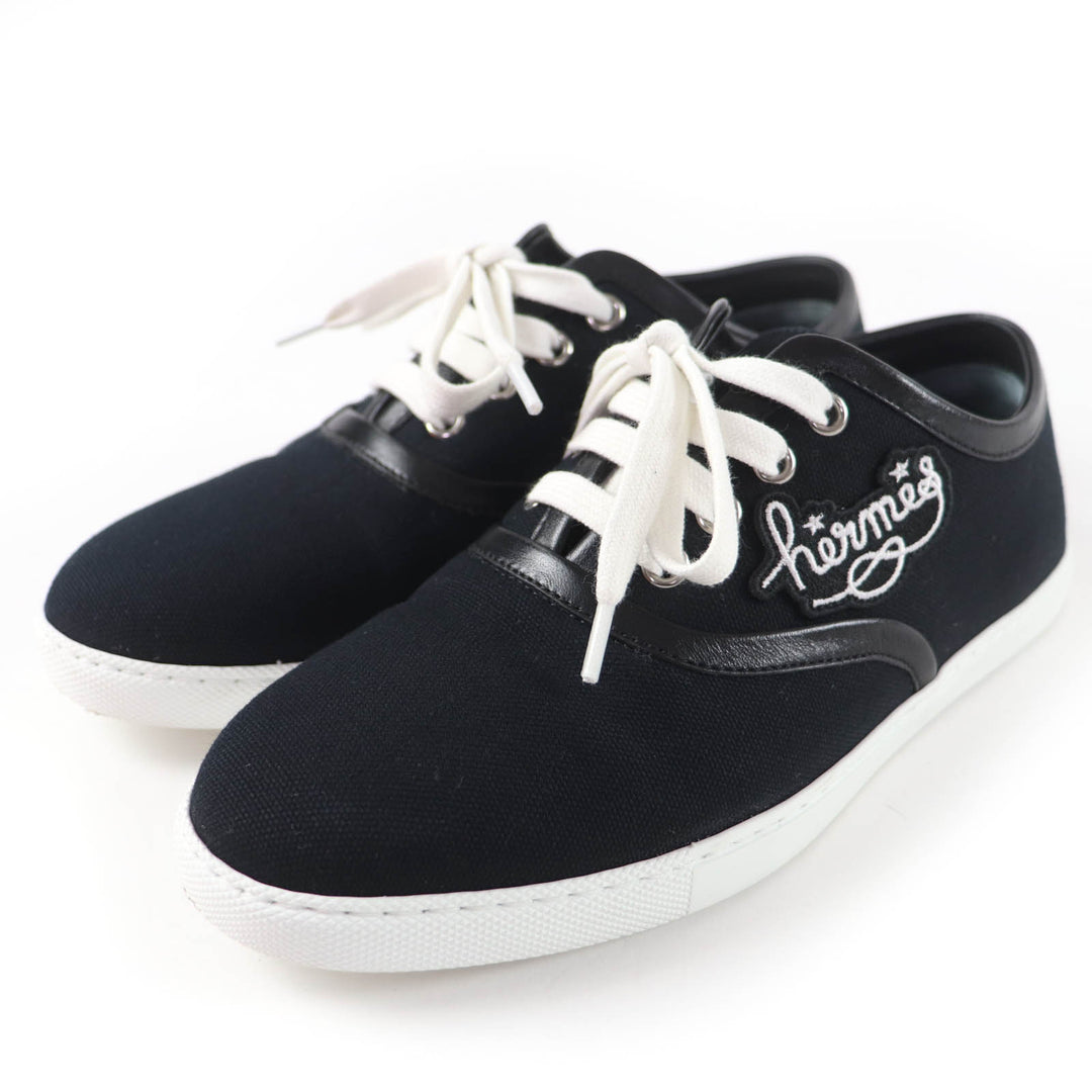 Great HERMES Low cut sneakers Innocent Lace-up shoes with logo patch black 36.5