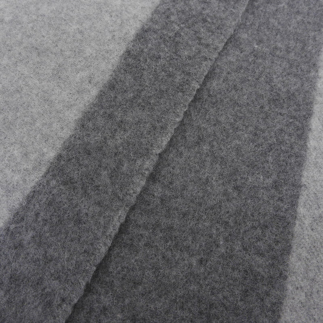 Great LOUIS VUITTON Scarf Echalpe Cardiff gray wool Women M70484