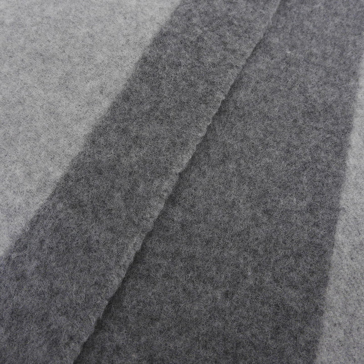 Great LOUIS VUITTON Scarf Echalpe Cardiff gray wool Women M70484