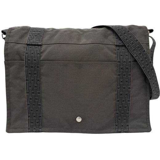 Great HERMES Shoulder Bag Her Line Bassus MM Serie Button Messenger Bag