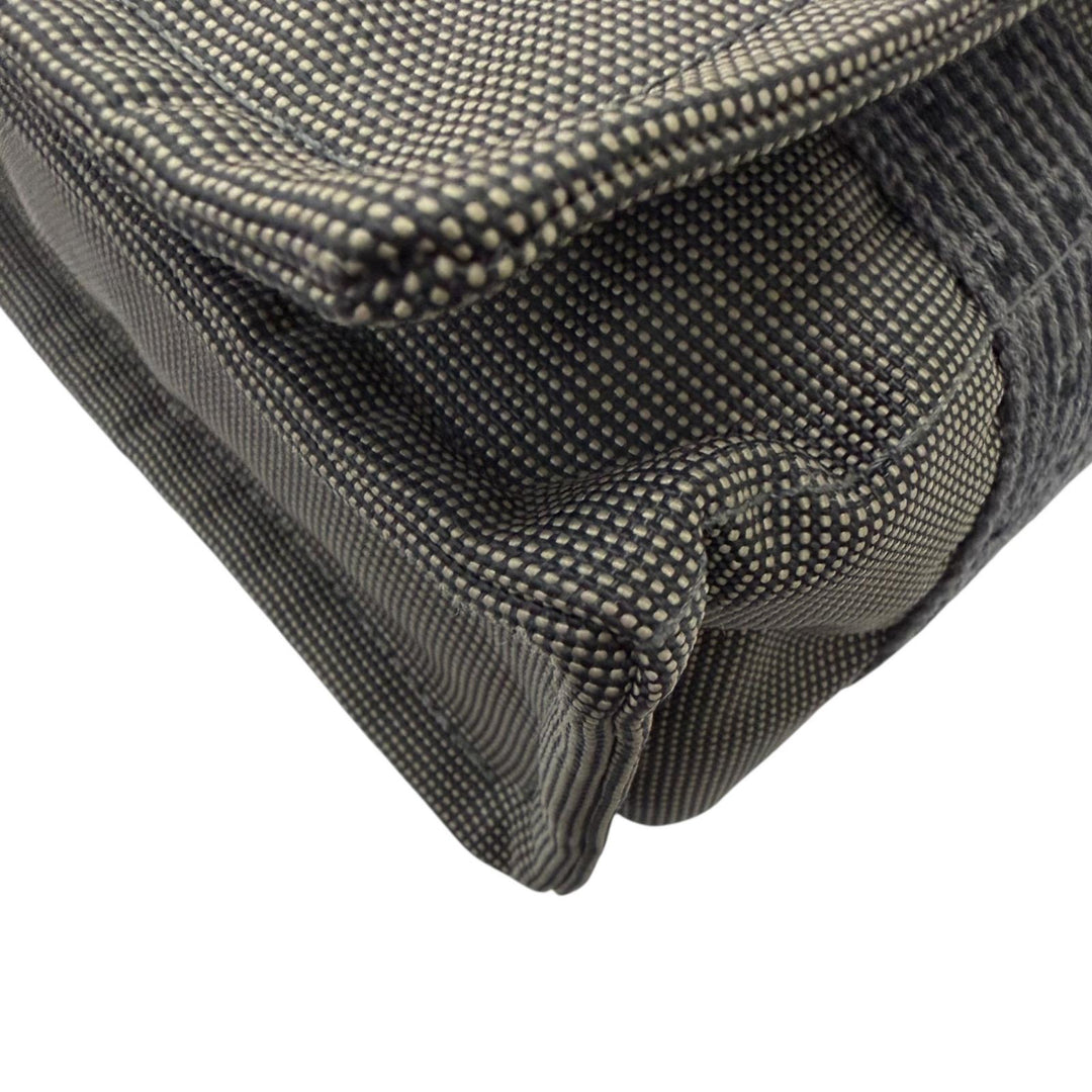 Great HERMES Shoulder Bag Her Line Bassus MM Serie Button Messenger Bag