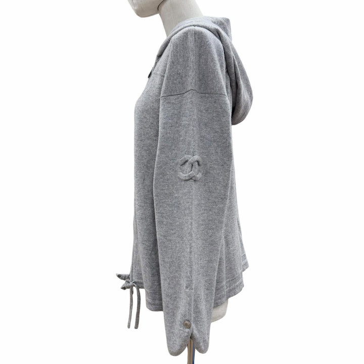 Great CHANEL hoodie gray cashmere Women 46 P39408