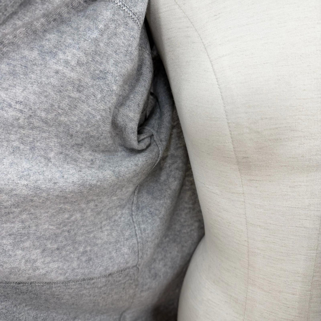 Great CHANEL hoodie gray cashmere Women 46 P39408