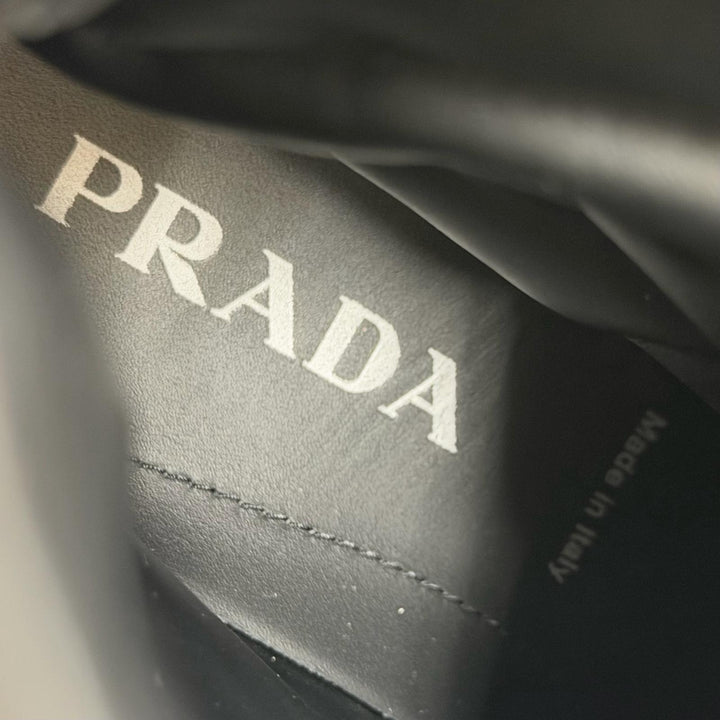 Great PRADA Ankle boots triangle logo triangle plate black leather mens 6 2UE006