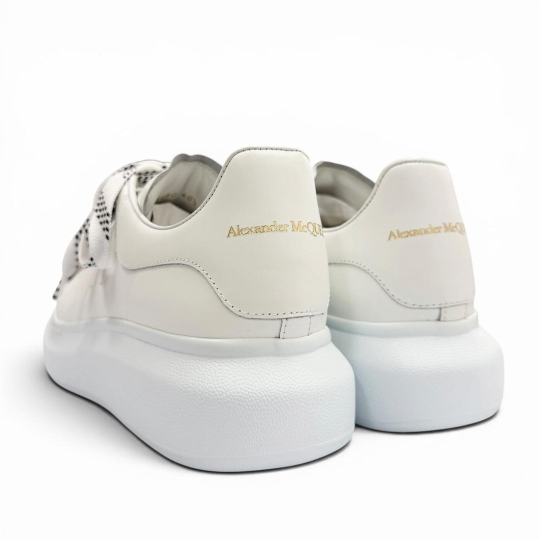 Excellent Alexander McQueen Low cut sneakers LARRY leather mens 40.5 553680