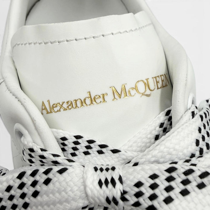 Excellent Alexander McQueen Low cut sneakers LARRY leather mens 40.5 553680