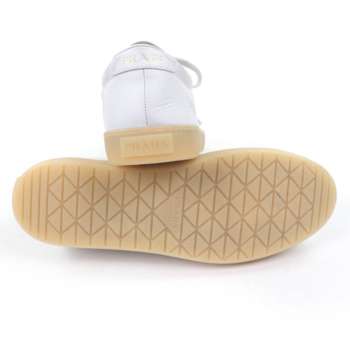 Pristine PRADA Low cut sneakers Triangle logo distressed finish white