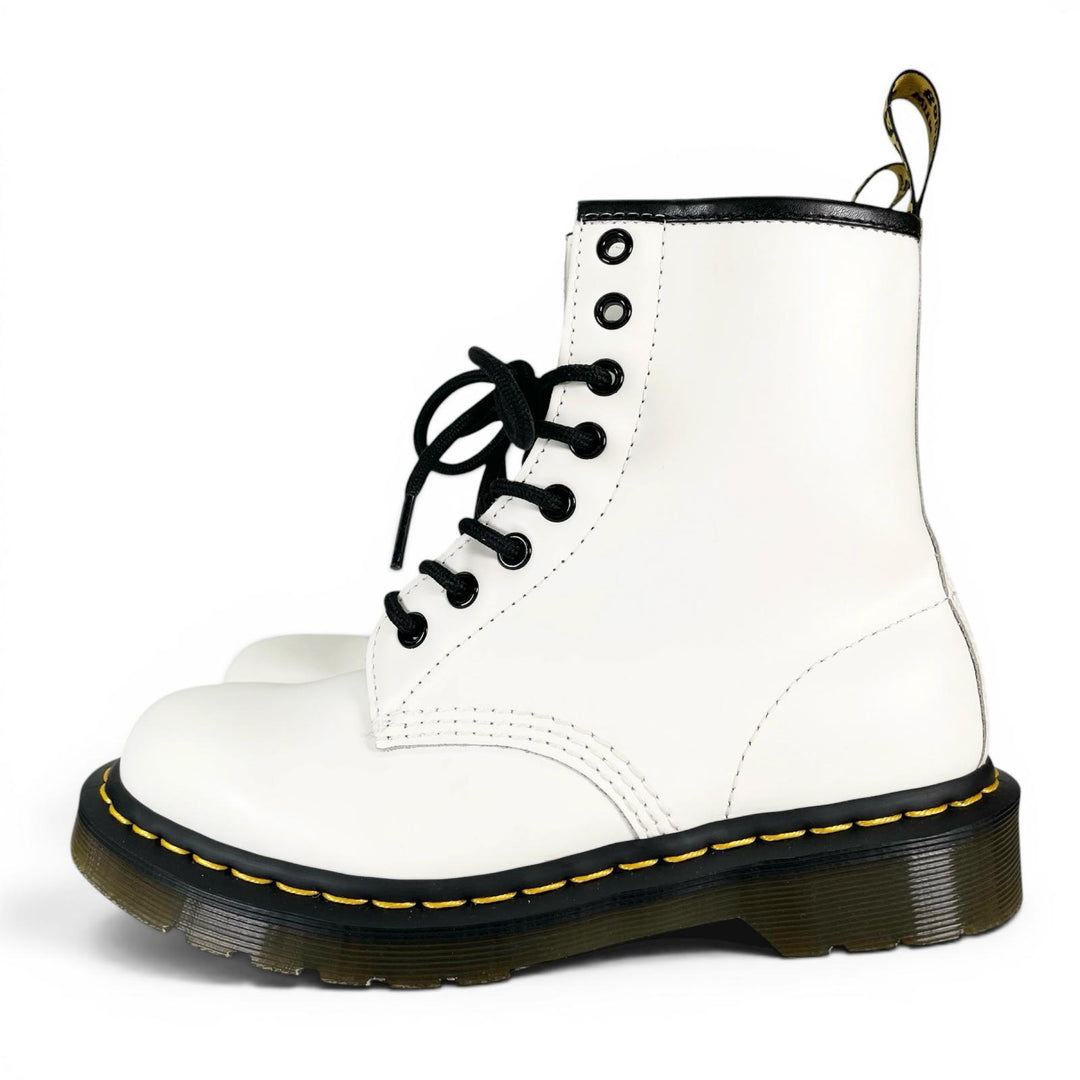 Pristine Dr.Martens boots 1460 Yellow stitch 8-hole white Women 11822100