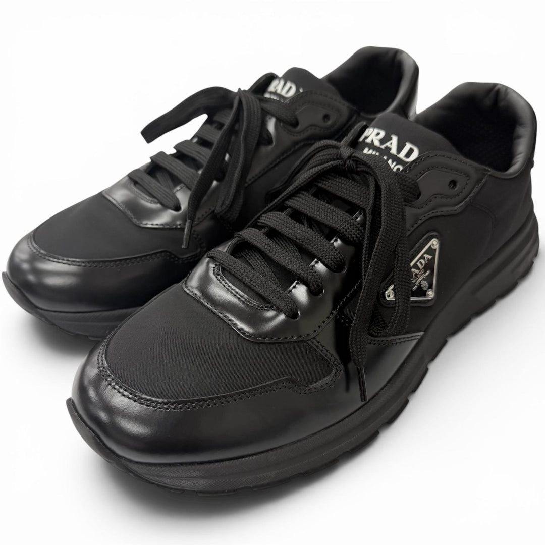 Great PRADA Low cut sneakers PRAX 01 Triangle logo Re-Nylon black