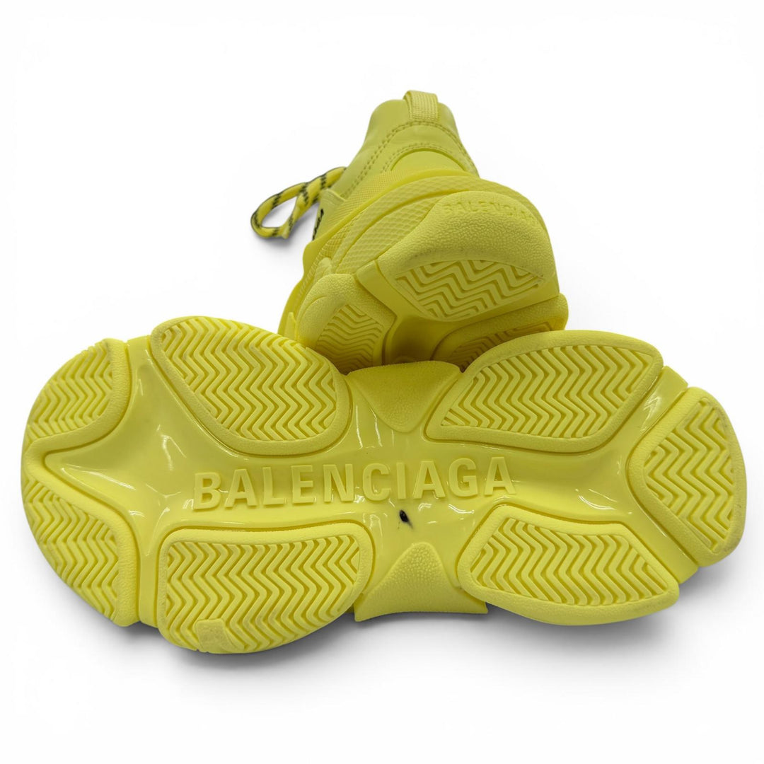 Great BALENCIAGA sneakers Triple S Logo-embroidered lace-up yellow 23 524039