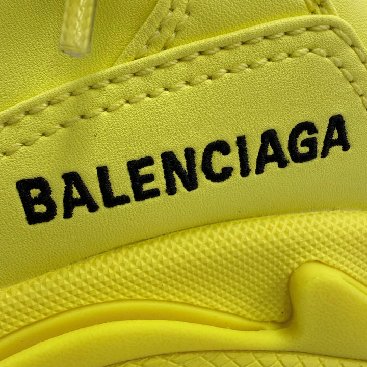 Great BALENCIAGA sneakers Triple S Logo-embroidered lace-up yellow 23 524039