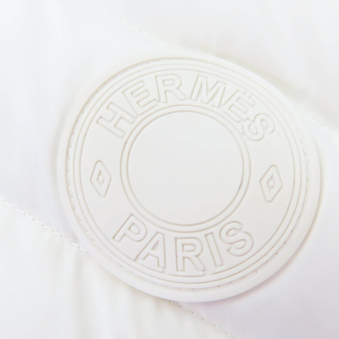 Excellent HERMES Down vest Serie A logo rubber patch ZIP UP white Women 40