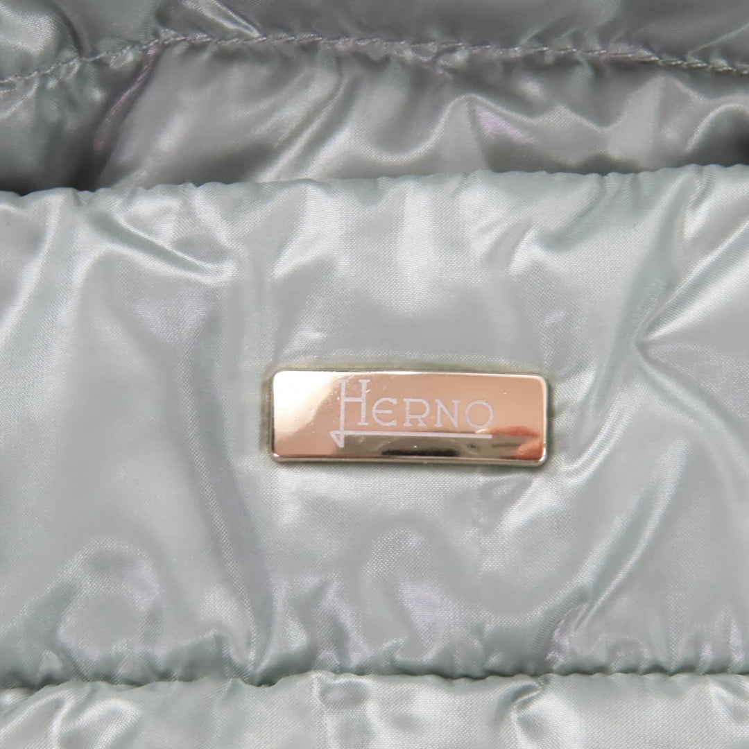 Excellent Herno Down vest Logo Metal Hem Design Hooded Zip-Up green 44 PI001687D