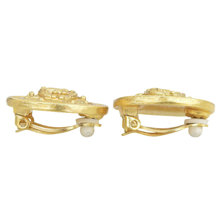 Excellent CHANEL Earring COCO Mark round gold Gold Plated Women 94A