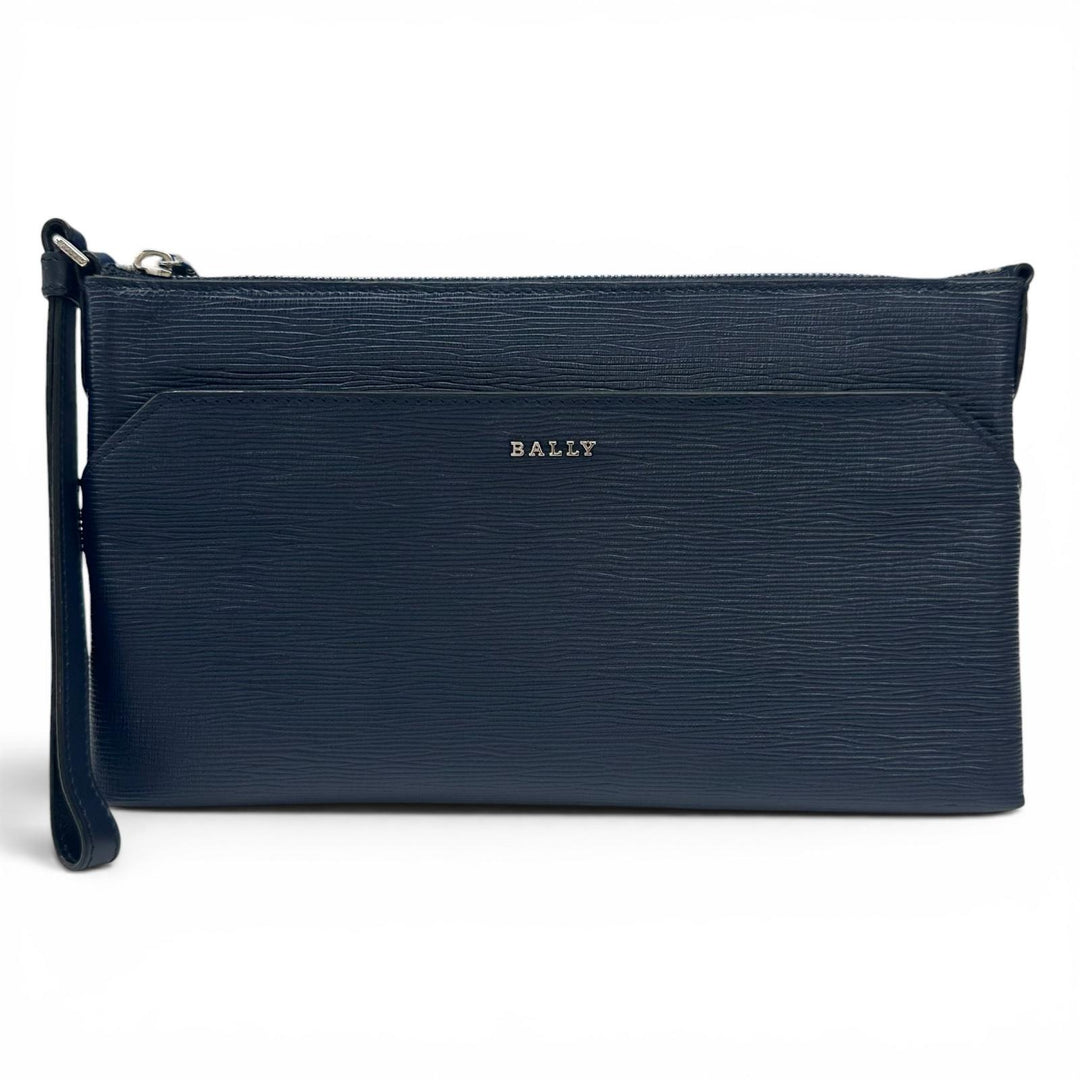 Excellent BALLY Clutch bag LEDDON Comes with a logo metal pouch. Navy leather