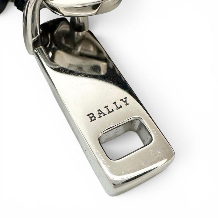 Excellent BALLY Clutch bag LEDDON Comes with a logo metal pouch. Navy leather