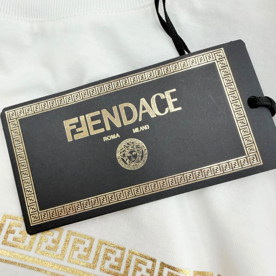 Pristine FENDACE Short sleeve T-shirt Logo embroidery, back Medusa print