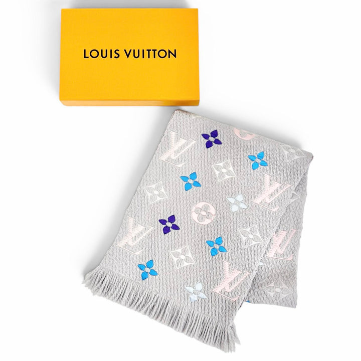 Great LOUIS VUITTON Scarf Escharp Logo Mania Rainbow Monogram gray wool M75874