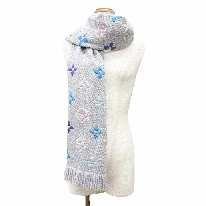 Great LOUIS VUITTON Scarf Escharp Logo Mania Rainbow Monogram gray wool M75874