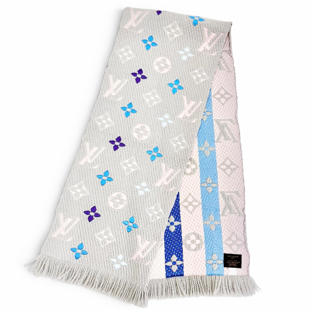 Great LOUIS VUITTON Scarf Escharp Logo Mania Rainbow Monogram gray wool M75874