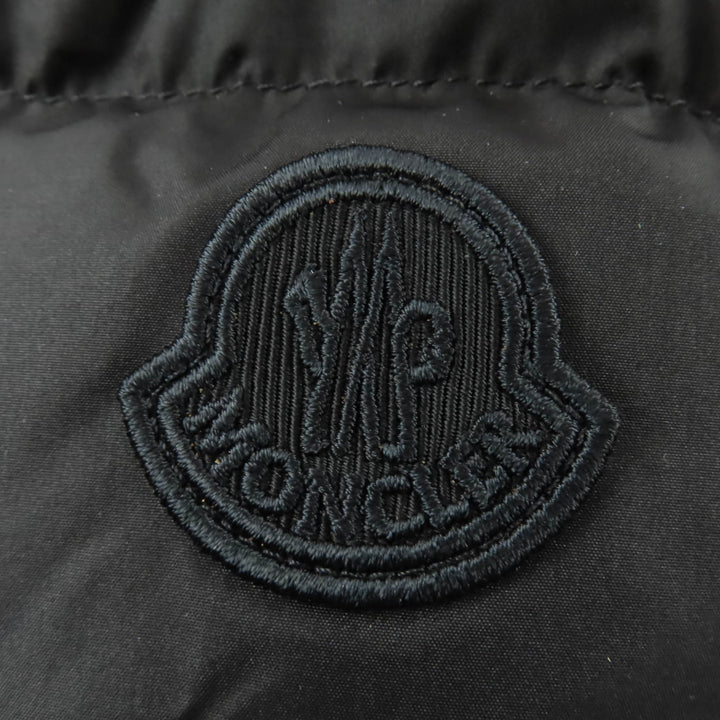 Great MONCLER down coat AUBIGNY Logo patch and hood black polyester Women 0