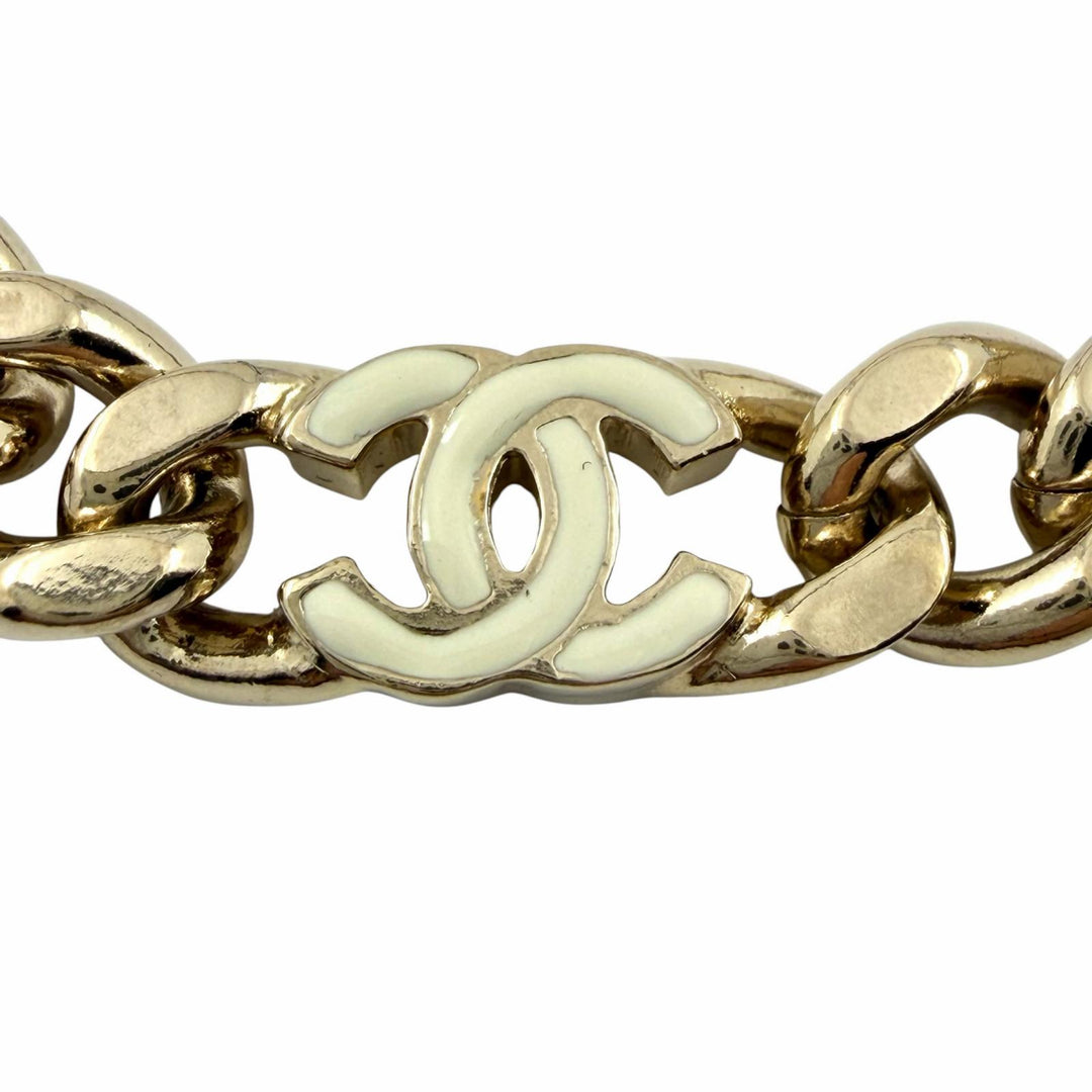 Great CHANEL bracelet gold Women B22S AB8299