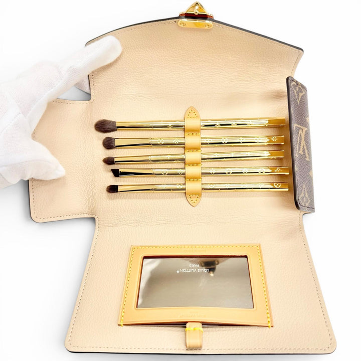Pristine LOUIS VUITTON Lip and Eye Brush Set Monogram pouch with mirror LBC001