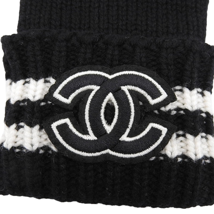 Excellent CHANEL gloves COCO Mark embroidered knit gloves black cashmere Women