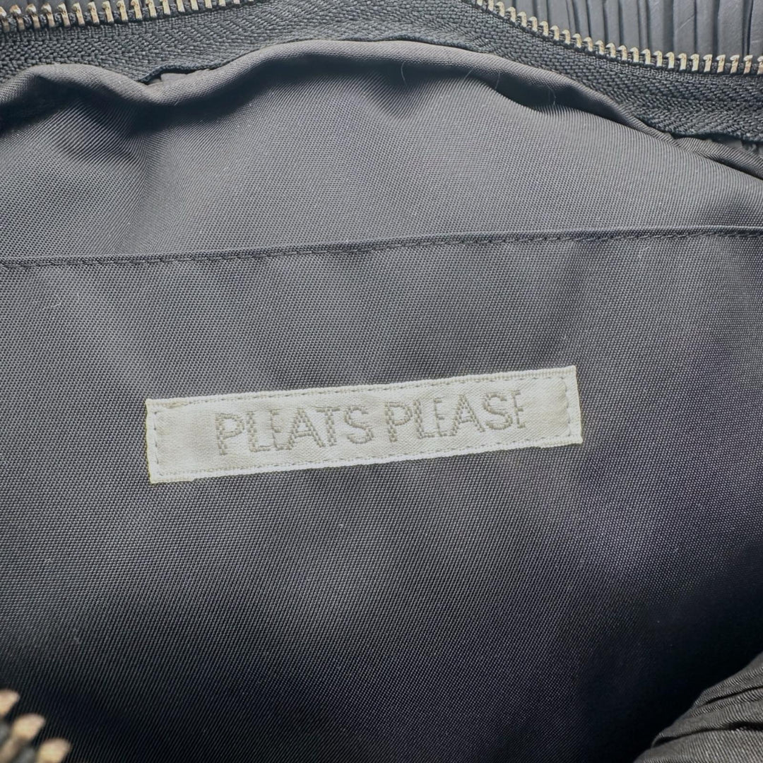 Excellent PLEATS PLEASE Tote Bag Leather accents and fringe black polyester