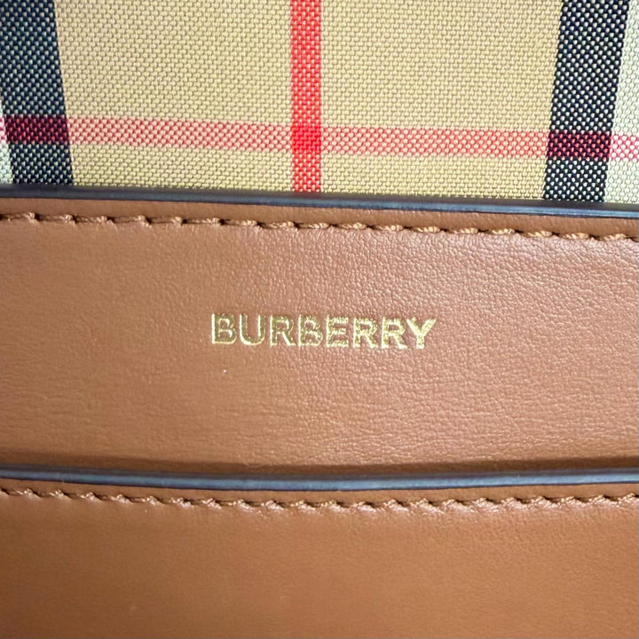 Great BURBERRY Belt bag, small (SM) 2-Way Leather Tote Bag/Shoulder Bag 8021279