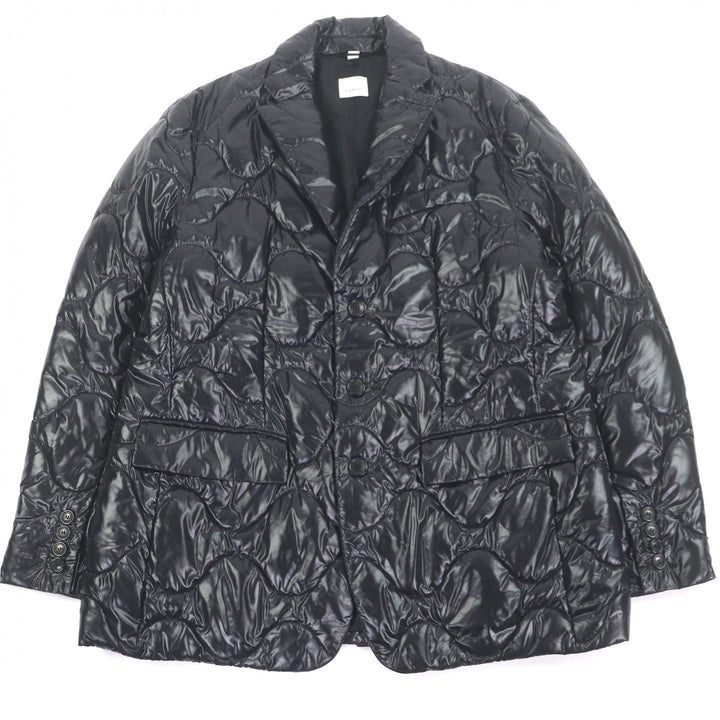 Excellent BURBERRY Jacket Logo buttons, tailored style, padded, quilted. black
