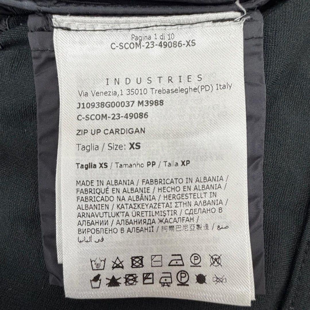 Great MONCLER Jacket black Rayon Women XS J10938G00037