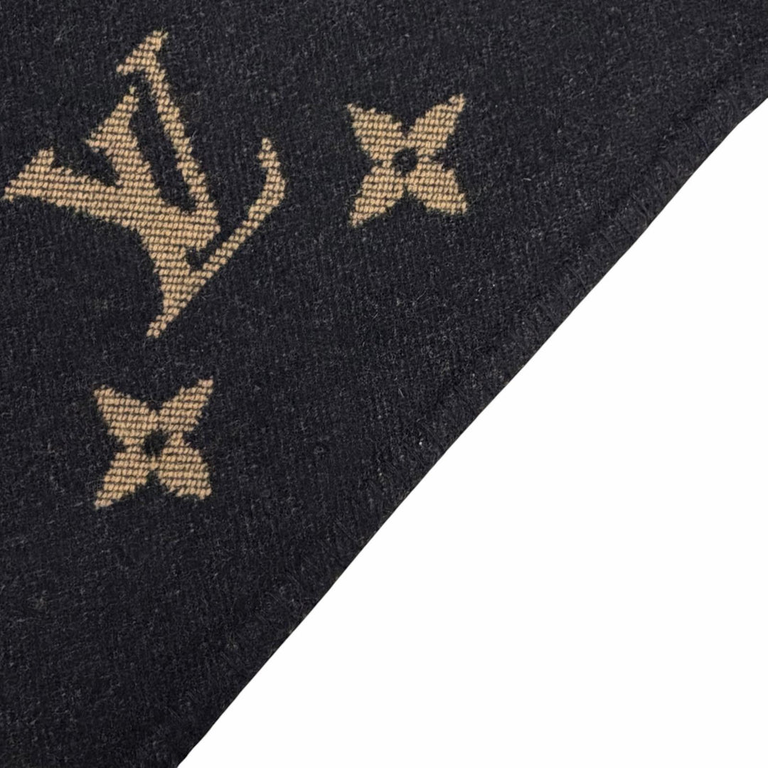 Great LOUIS VUITTON Other fashion goods black cashmere Women