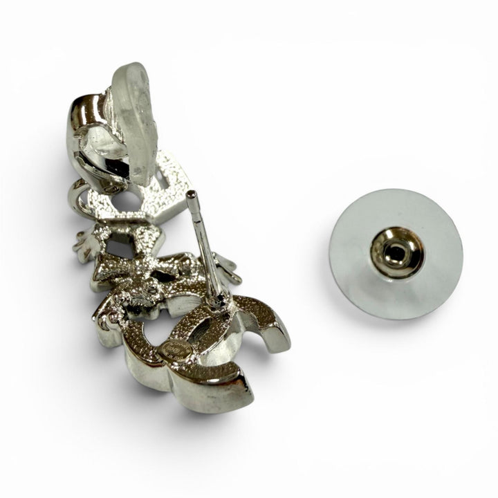 Excellent CHANEL Pierce Silver Women B23P