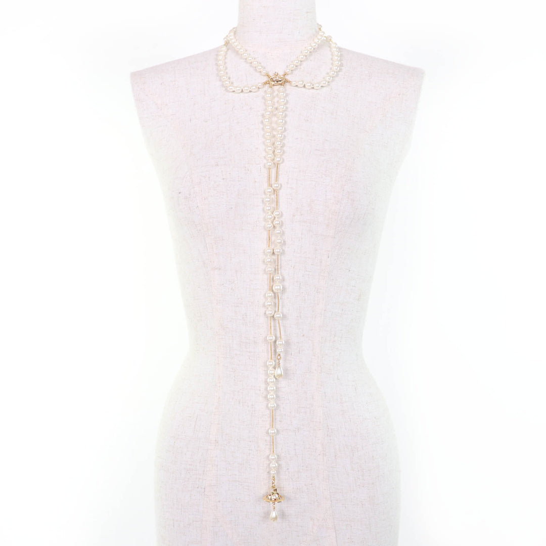 Great Vivienne Westwood Necklace Broken Pearl Choker with Rhinestones gold