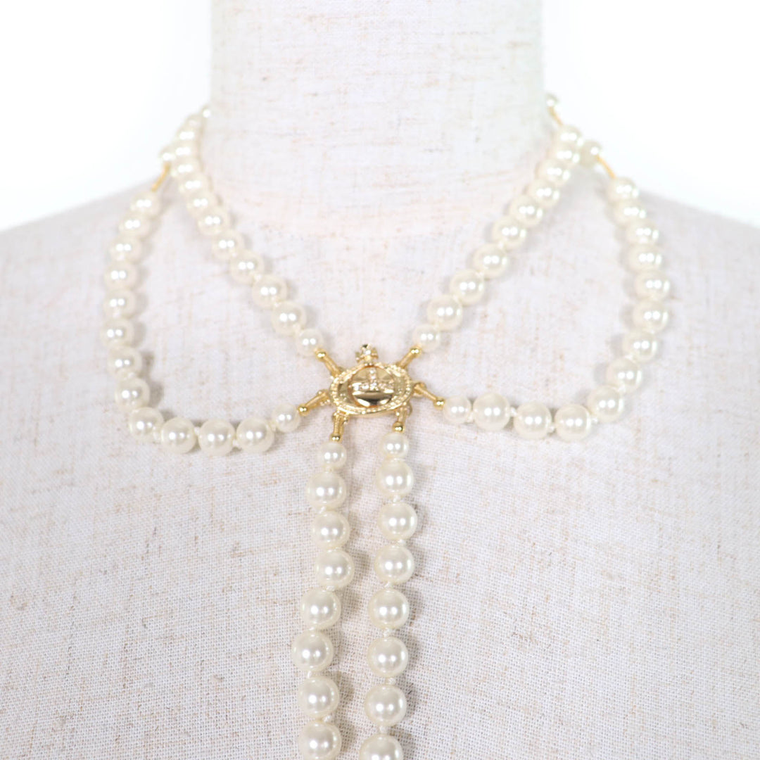 Great Vivienne Westwood Necklace Broken Pearl Choker with Rhinestones gold