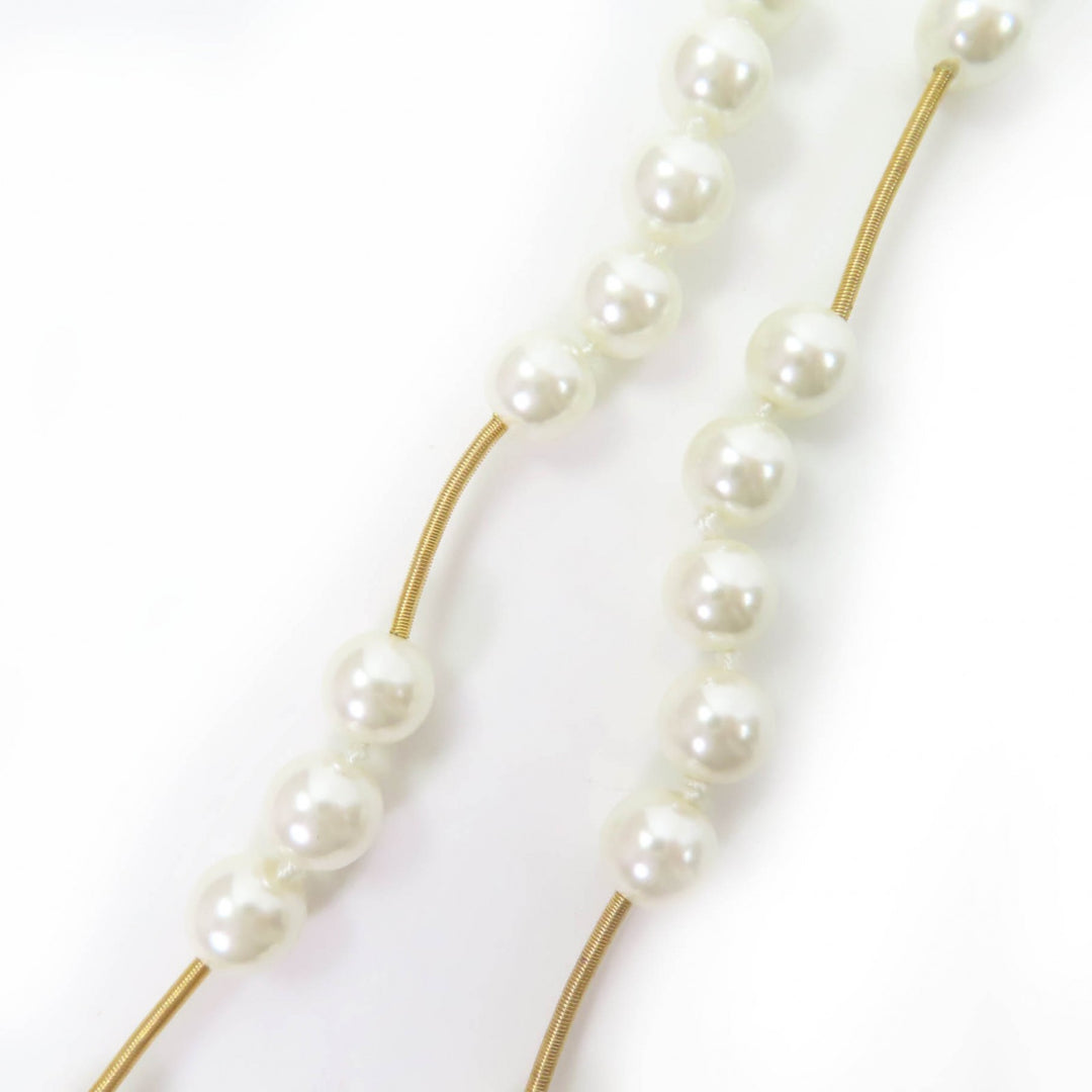 Great Vivienne Westwood Necklace Broken Pearl Choker with Rhinestones gold