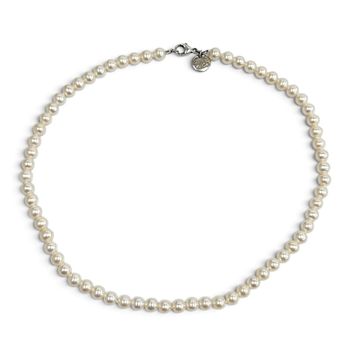 Great TIFFANY&Co. Necklace Pearl Necklace, Silver Clasp, 6-0.3"" white