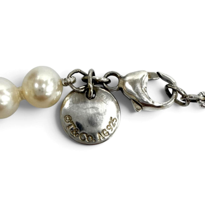 Great TIFFANY&Co. Necklace Pearl Necklace, Silver Clasp, 6-0.3"" white