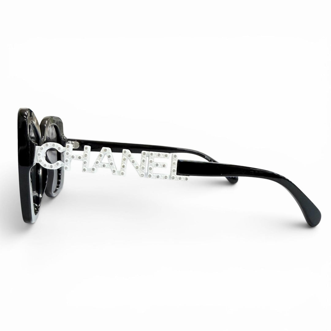 Very Good CHANEL sunglasses COCO Mark logo rhinestone black 5422-B 53□17 140