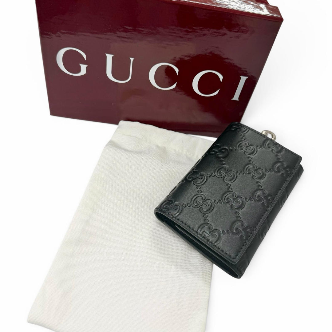 Excellent GUCCI Key holder GG Emblem Tri-fold current model black leather mens