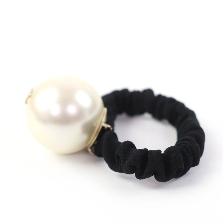 Excellent CHANEL hair accessory COCO Mark Faux Pearl Hair Tie Pearl white F20V