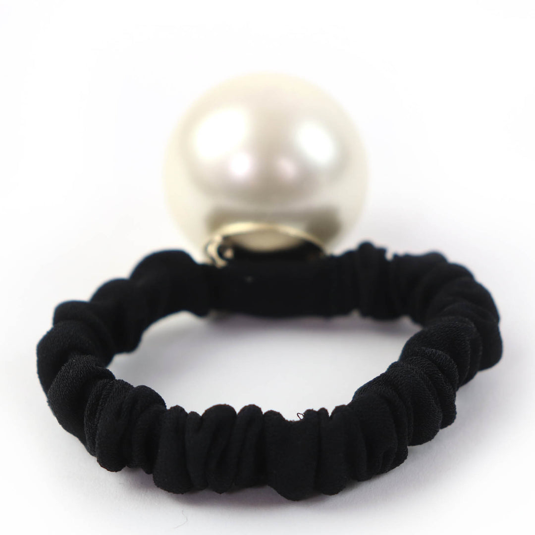 Excellent CHANEL hair accessory COCO Mark Faux Pearl Hair Tie Pearl white F20V
