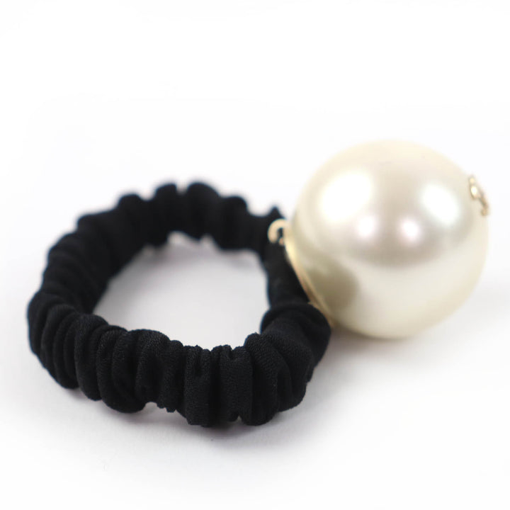 Excellent CHANEL hair accessory COCO Mark Faux Pearl Hair Tie Pearl white F20V