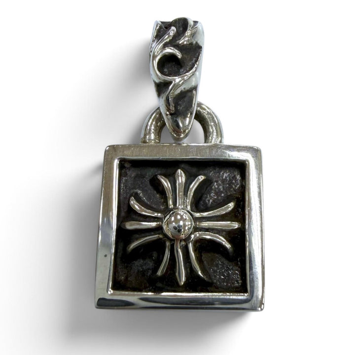 Excellent CHROME HEARTS Pendant top FRAMED CH PLUS Purchased in 2020 Silver 925