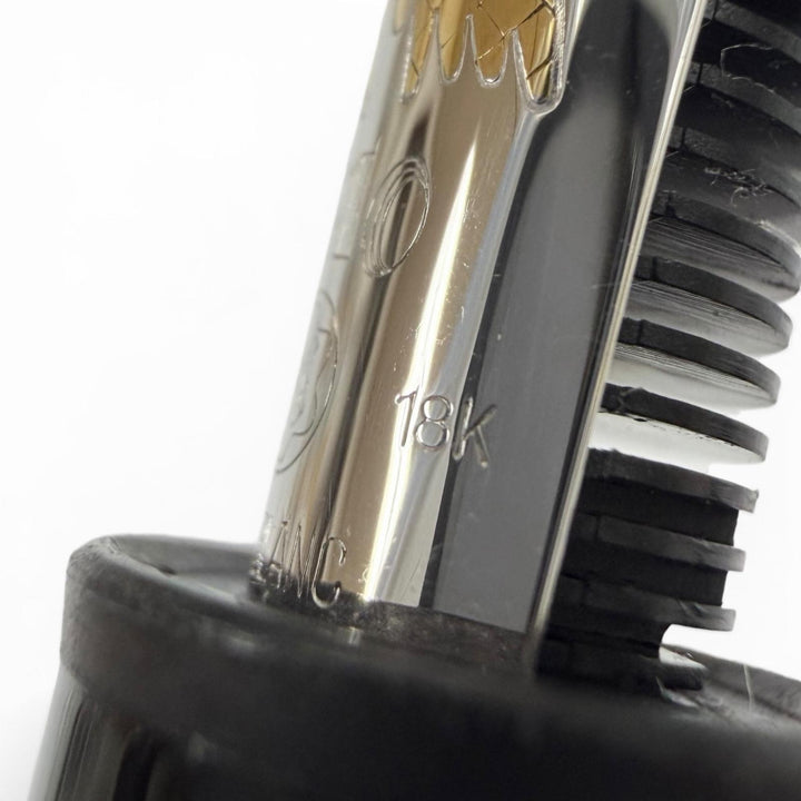 Excellent MONTBLANC fountain pen Donation Pen Herbert von Karajan black 18K mens