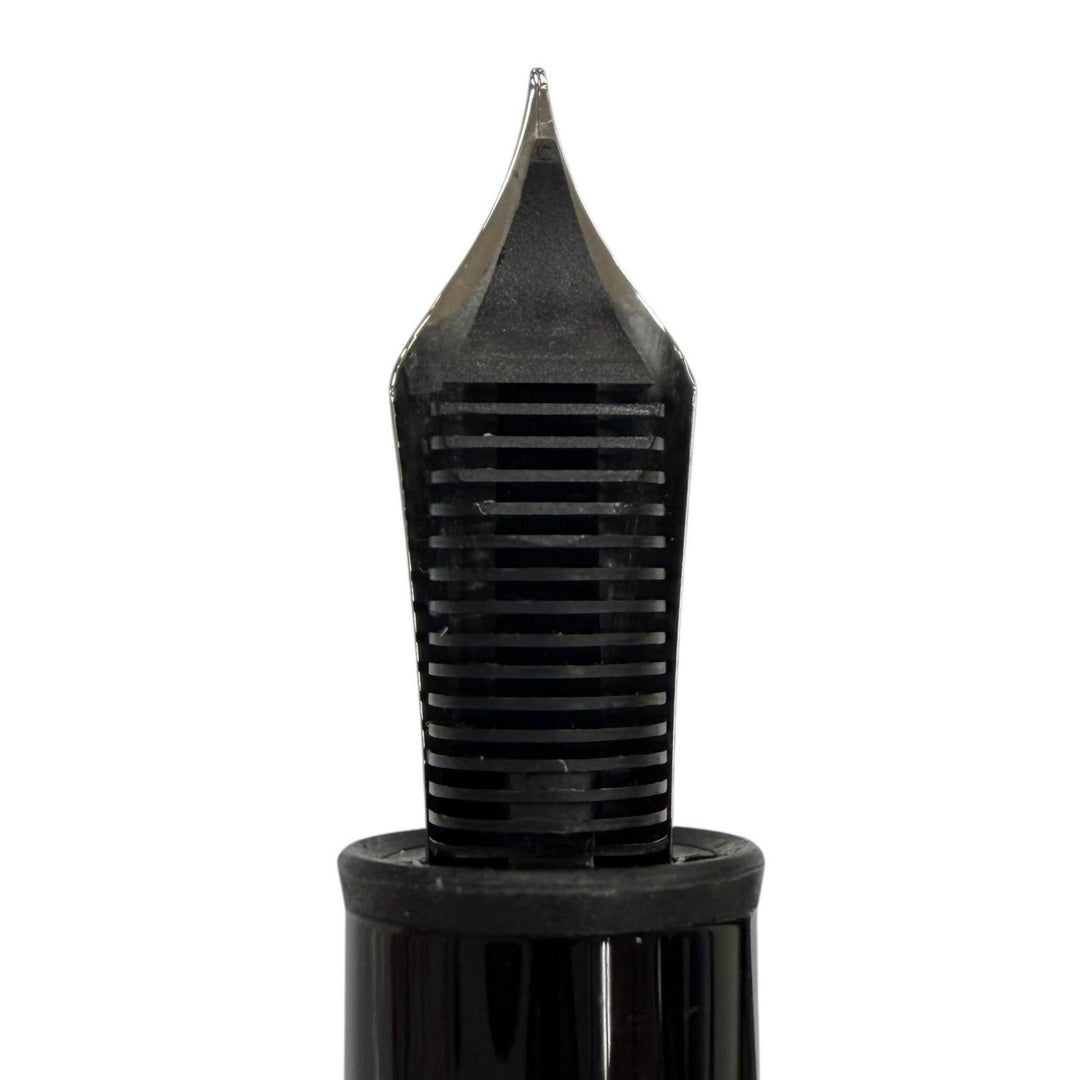 Excellent MONTBLANC fountain pen Donation Pen Herbert von Karajan black 18K mens