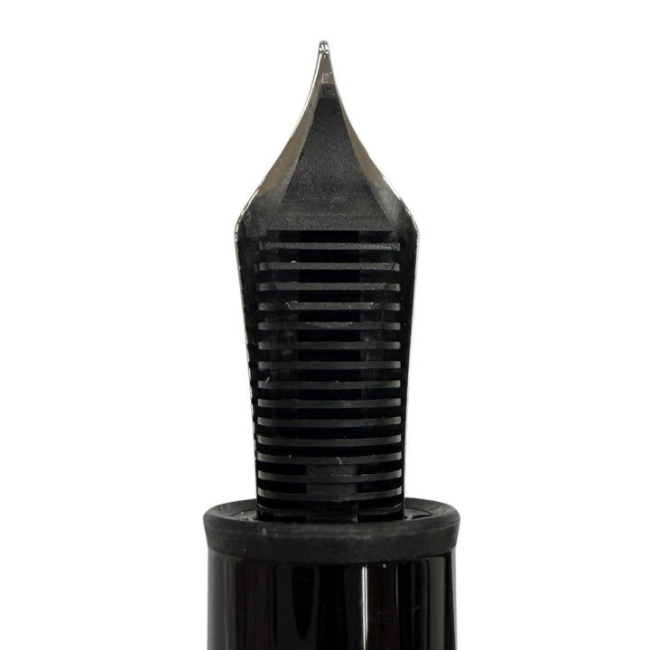 Excellent MONTBLANC fountain pen Donation Pen Herbert von Karajan black 18K mens