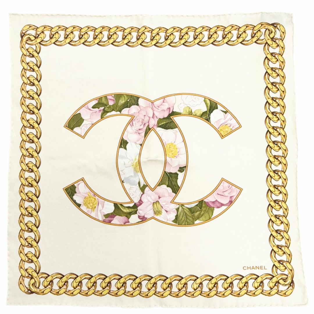 Pristine CHANEL scarf Cruise Collection Show Satin light beige silk Women