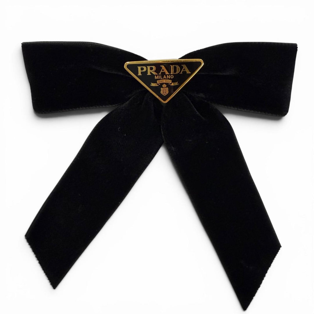 Great PRADA Valletta velvet hair clip Triangle logo black Women 1IF154